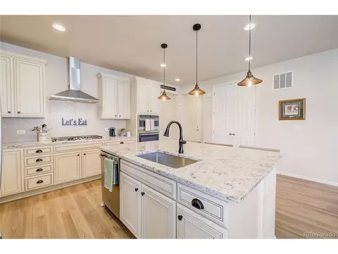 22497 E Swallow Pl, Aurora, CO 80016 photo 4