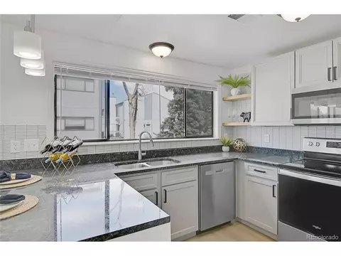 Undisclosed, Aurora, CO 80012