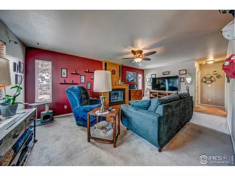 3917 Dove Ln, Evans, CO 80620 photo 4