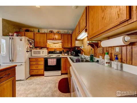 3917 Dove Ln, Evans, CO 80620 photo 6