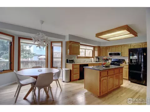 2525 Mapleton Ct, Longmont, CO 80503 photo 9