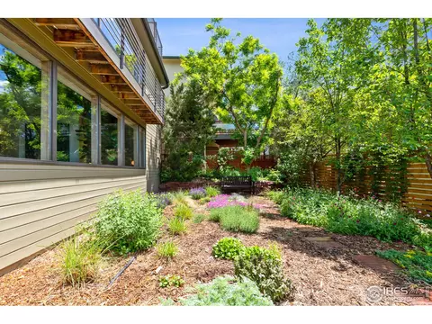 2108 Mesa Dr, Boulder, CO 80304 photo 32