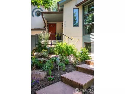 241 Pearl St, Boulder, CO 80302 photo 3