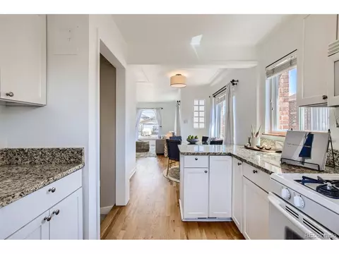 2637 N Jackson St, Denver, CO 80205 photo 9