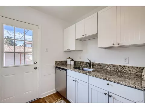 2637 N Jackson St, Denver, CO 80205 photo 8