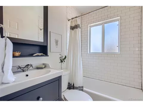 2637 N Jackson St, Denver, CO 80205 photo 15