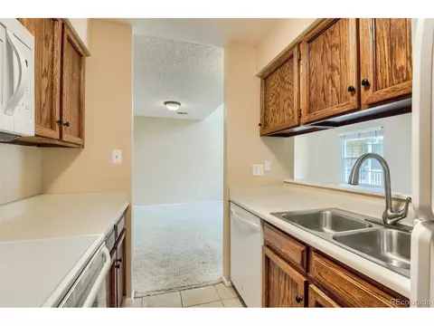8482 Everett Way #B, Arvada, CO 80005 photo 11