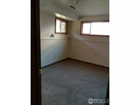 929 6th St, Berthoud, CO 80513 photo 4