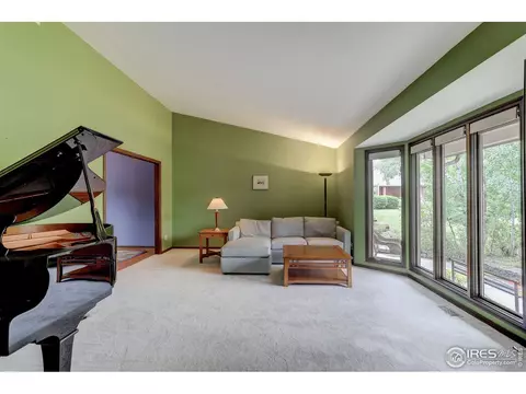 5452 Crestone Cir, Boulder, CO 80301 photo 4