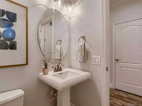 8395 E 28th Ave, Denver, CO 80238 photo 14