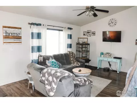4226 Larkspur Rd, Evans, CO 80620 photo 3