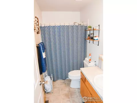 4226 Larkspur Rd, Evans, CO 80620 photo 8