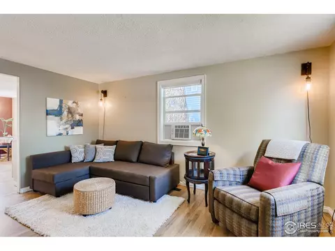 6980 Reno Dr, Arvada, CO 80002 photo 5