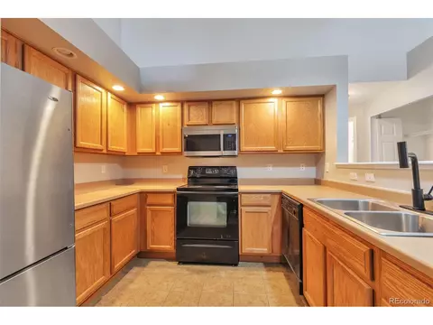 18622 E Water Dr #E, Aurora, CO 80013 photo 3
