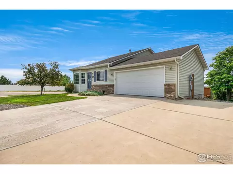 2902 Hawk Dr, Evans, CO 80620 photo 3
