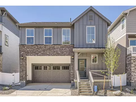 2128 S Haleyville Way, Aurora, CO 80018