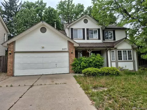 2477 S Oakland Cir, Aurora, CO 80014