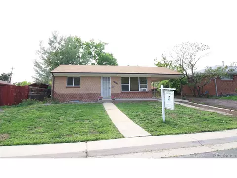 8511 Crescent Dr, Westminster, CO 80031