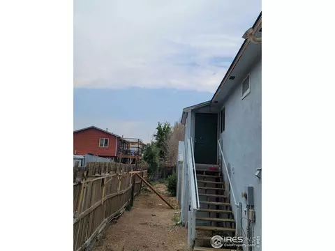 1813 38th St, Evans, CO 80620 photo 2