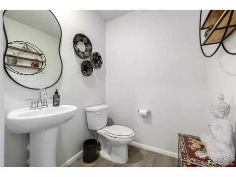 Bath - 20952 E 66th Ave, Aurora, CO 80019 photo 1 of 4
