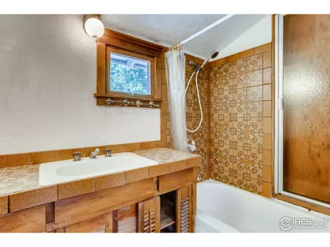 921 Spruce St, Boulder, CO 80302 photo 14