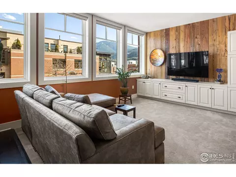 901 Pearl St #202, Boulder, CO 80302 photo 1