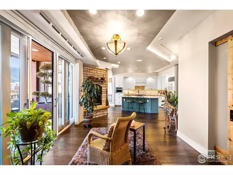 901 Pearl St #202, Boulder, CO 80302 photo 16