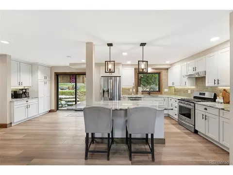 Kitchen - 6271 Valley Ln, Morrison, CO 80465 photo 2 of 7