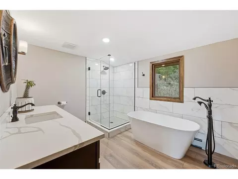 Bath - 6271 Valley Ln, Morrison, CO 80465 photo 1 of 9