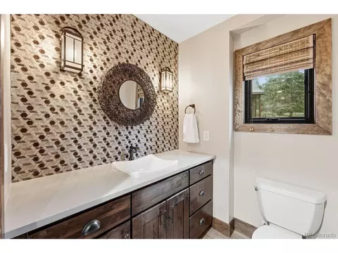 Bath - 6271 Valley Ln, Morrison, CO 80465 photo 2 of 9