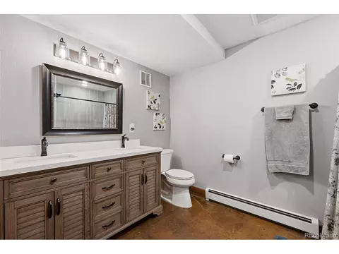 Bath - 6271 Valley Ln, Morrison, CO 80465 photo 8 of 9