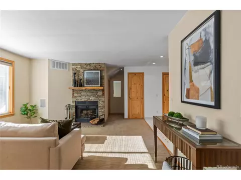5250 S Huron Way #12-102, Littleton, CO 80120