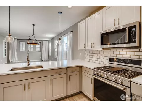 11480 E 26th Ave, Aurora, CO 80010 photo 8