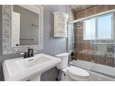 2305 33rd Ave, Greeley, CO 80634 photo 30