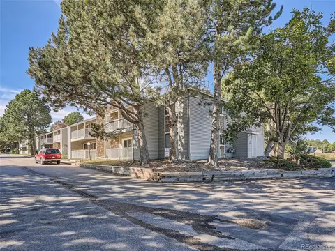 900 S Walden Way #101, Aurora, CO 80017