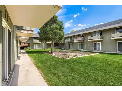 9925 W 20th Ave #19, Lakewood, CO 80215