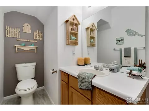 12271 E 2nd Dr, Aurora, CO 80011 photo 11