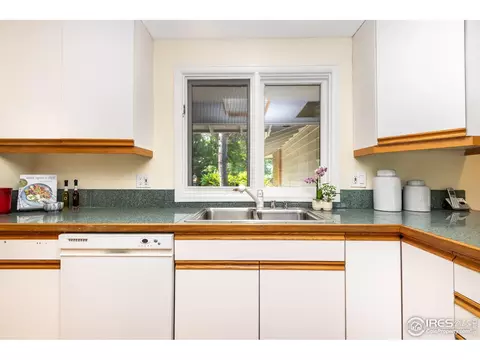 7075 Carter Trl, Boulder, CO 80301 photo 9