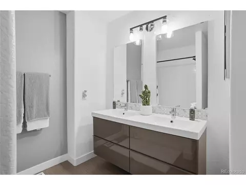 20655 E 49th Ave, Denver, CO 80249 photo 7