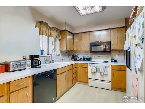 435 29th Ave, Greeley, CO 80634 photo 4
