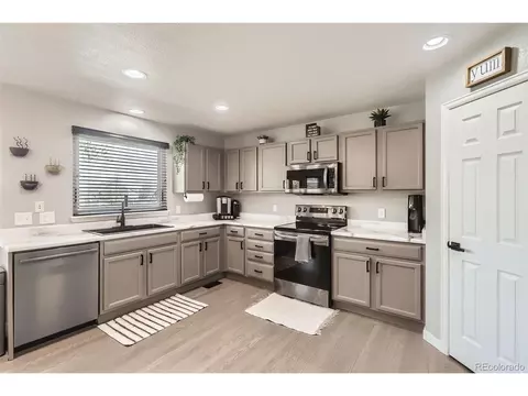 3805 E 106th Ave, Thornton, CO 80233 photo 7