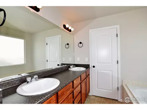 569 Cherryridge Dr, Windsor, CO 80550 photo 21