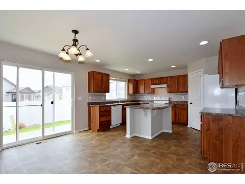 569 Cherryridge Dr, Windsor, CO 80550 photo 10