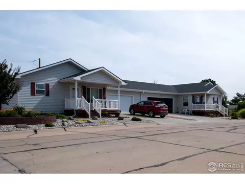 585 6th St, Bennett, CO 80102 photo 16