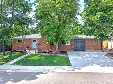 3460 W Berry Pl, Littleton, CO 80123