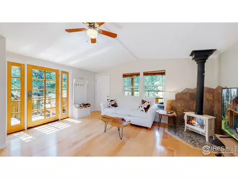 306 Pinewood Dr, Lyons, CO 80540 photo 6