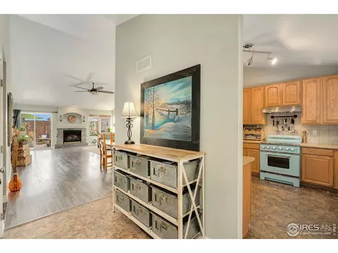 5735 Hickory Cir, Frederick, CO 80504 photo 4