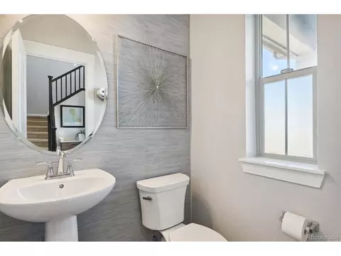10304 E 60th Pl, Denver, CO 80238 photo 15