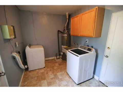 12735 E 13th Ave, Aurora, CO 80011 photo 17