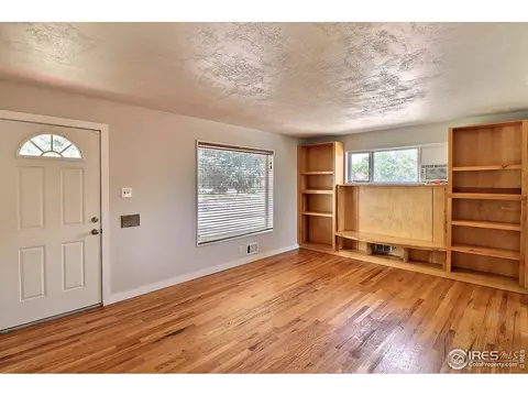 7270 Alan Dr, Denver, CO 80221 photo 3